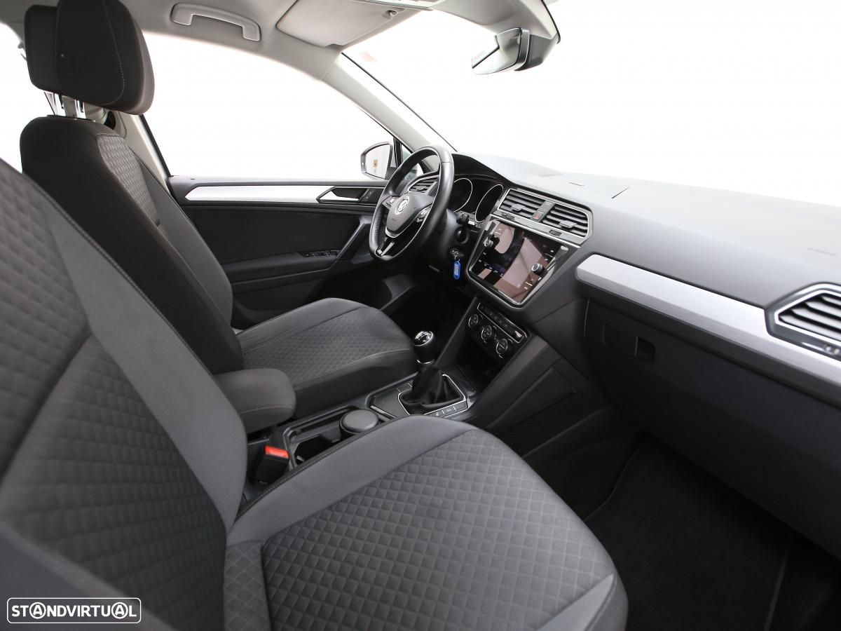 VW Tiguan 2.0 TDI Confortline - 9