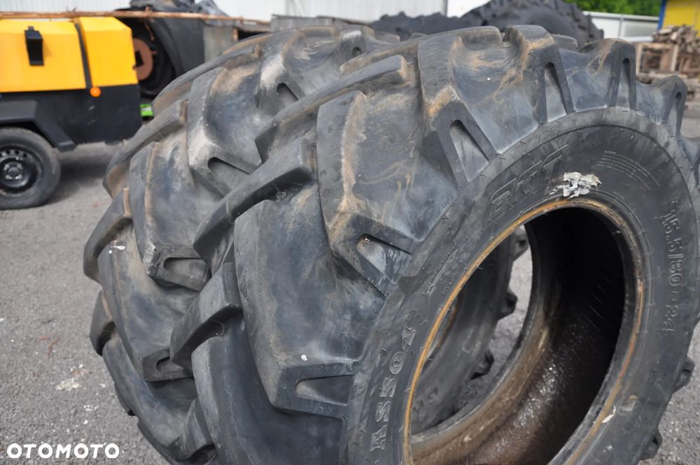 Opona BKT 15,5 80 24 - 3