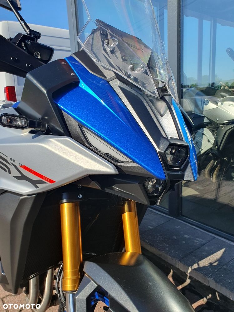 Suzuki GSX - 30