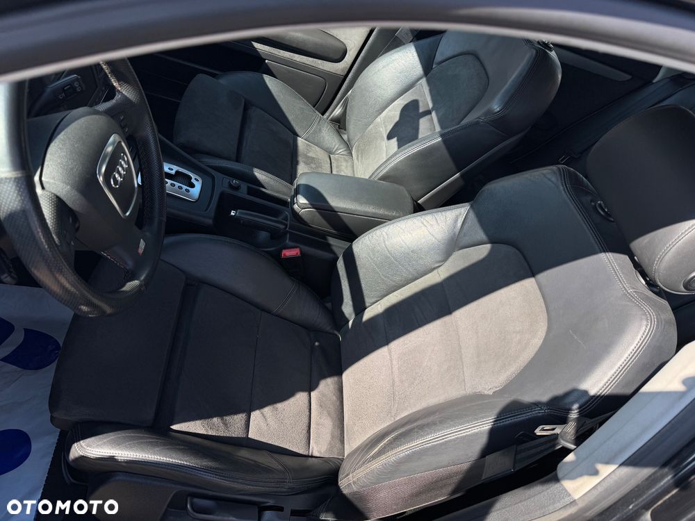Audi A4 Avant 2.0 TDI DPF multitronic - 14