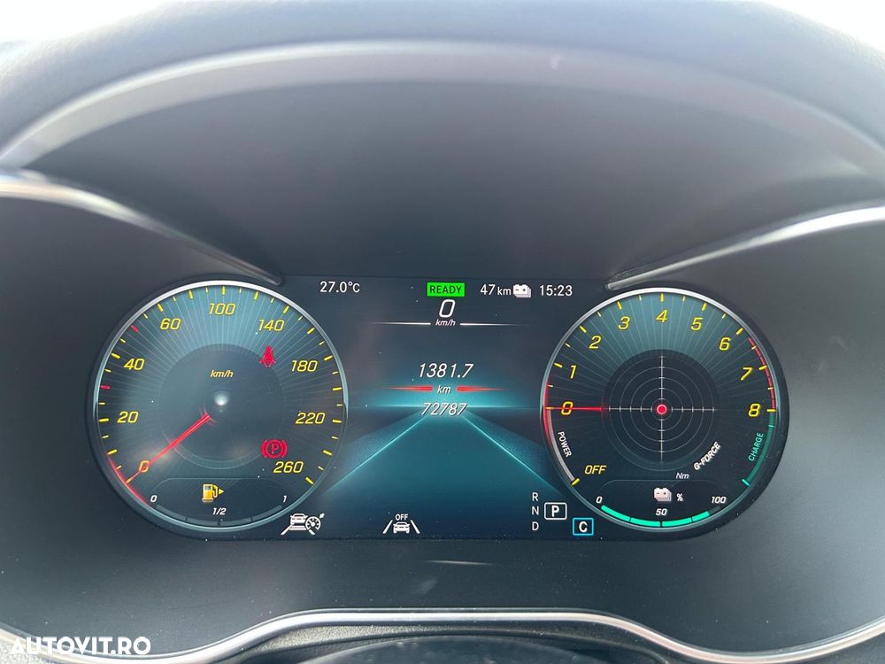Mercedes-Benz GLC 300 e 4MATIC - 12
