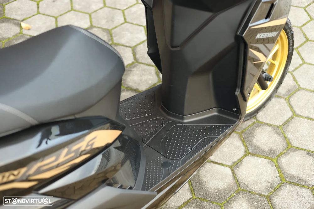 Keeway Vieste 125 ICON 125 S - 10