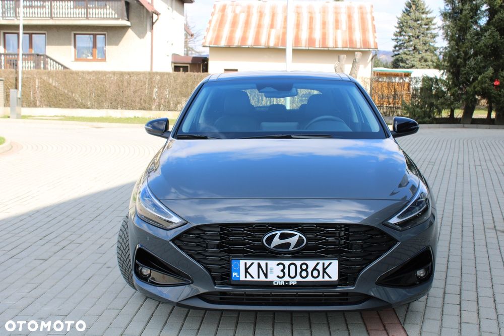 Hyundai i30 ver-1-5-t--gdi-48v-smart-dct - 3
