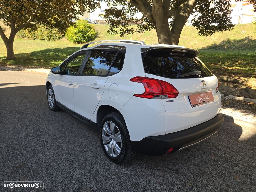 Peugeot 2008 - 13