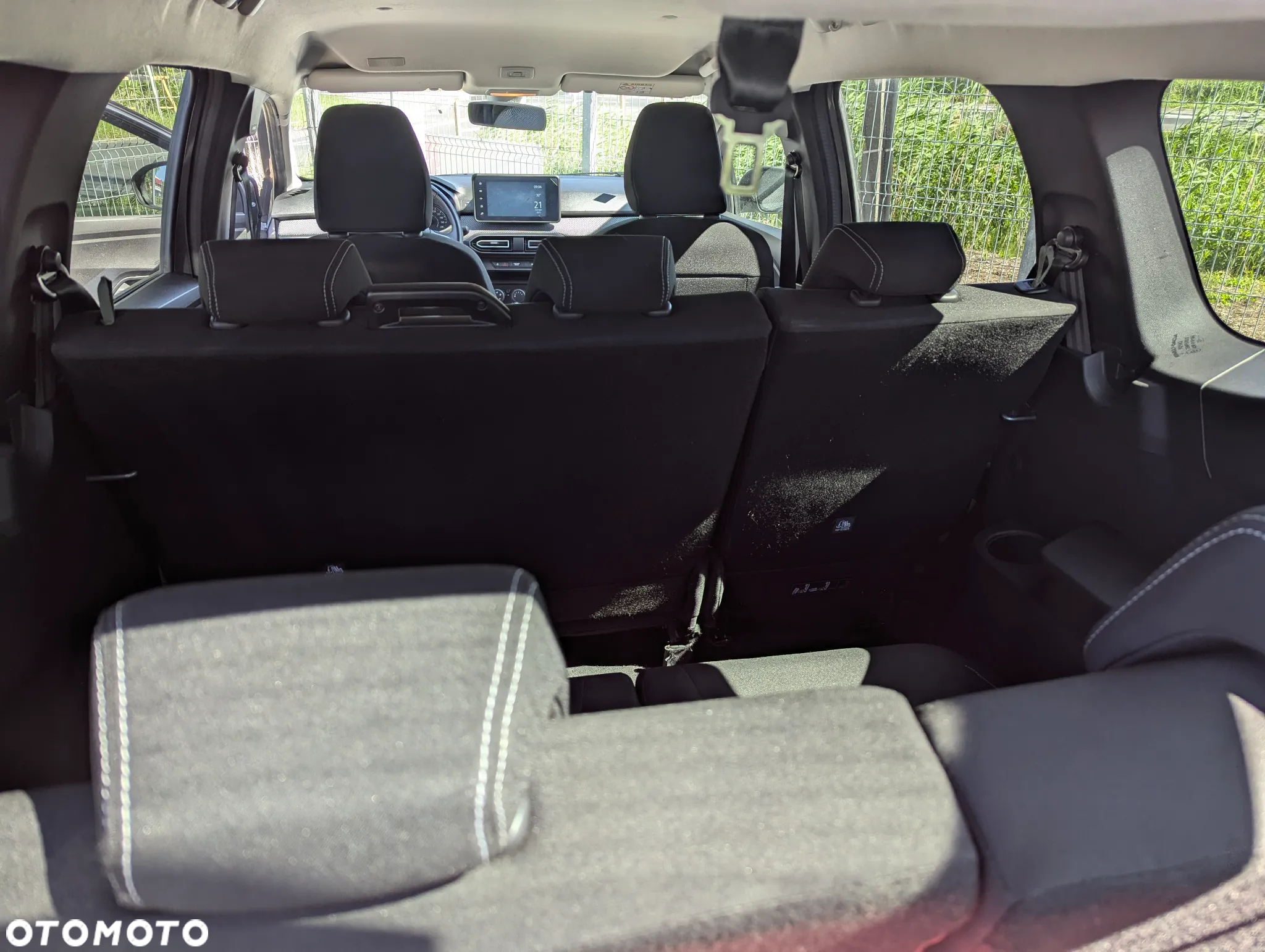 Dacia Jogger 1.0 TCe Essential 7os - 12