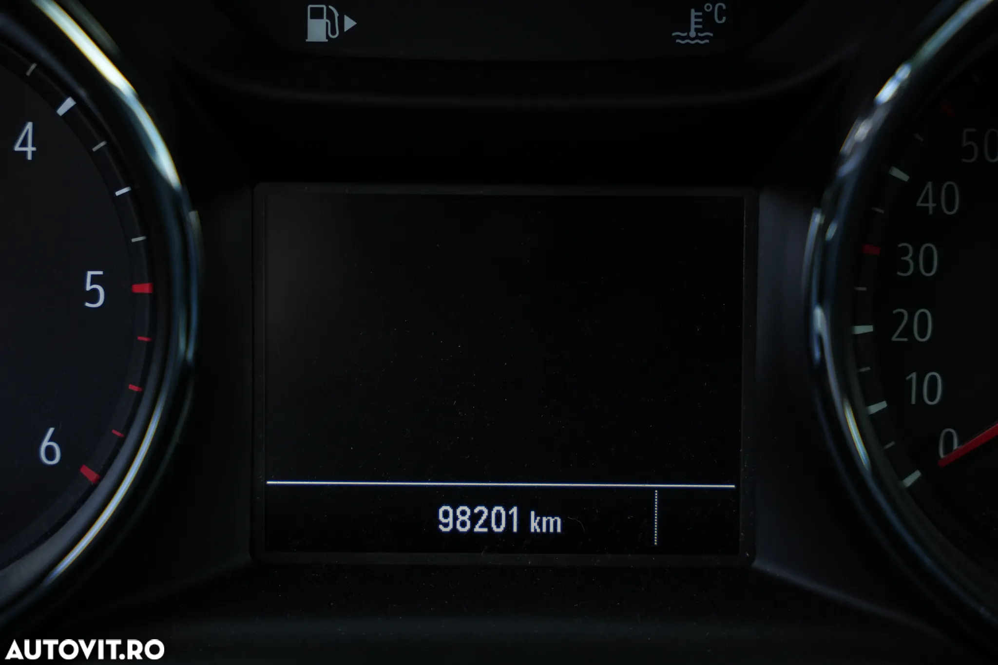 Opel Astra 1.5 D Start/Stop Sports Tourer - 11