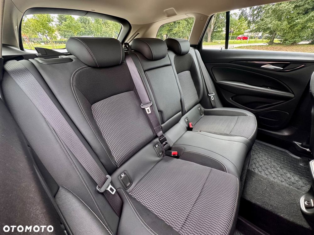 Opel Insignia 2.0 CDTI Business Elegance S&S - 36