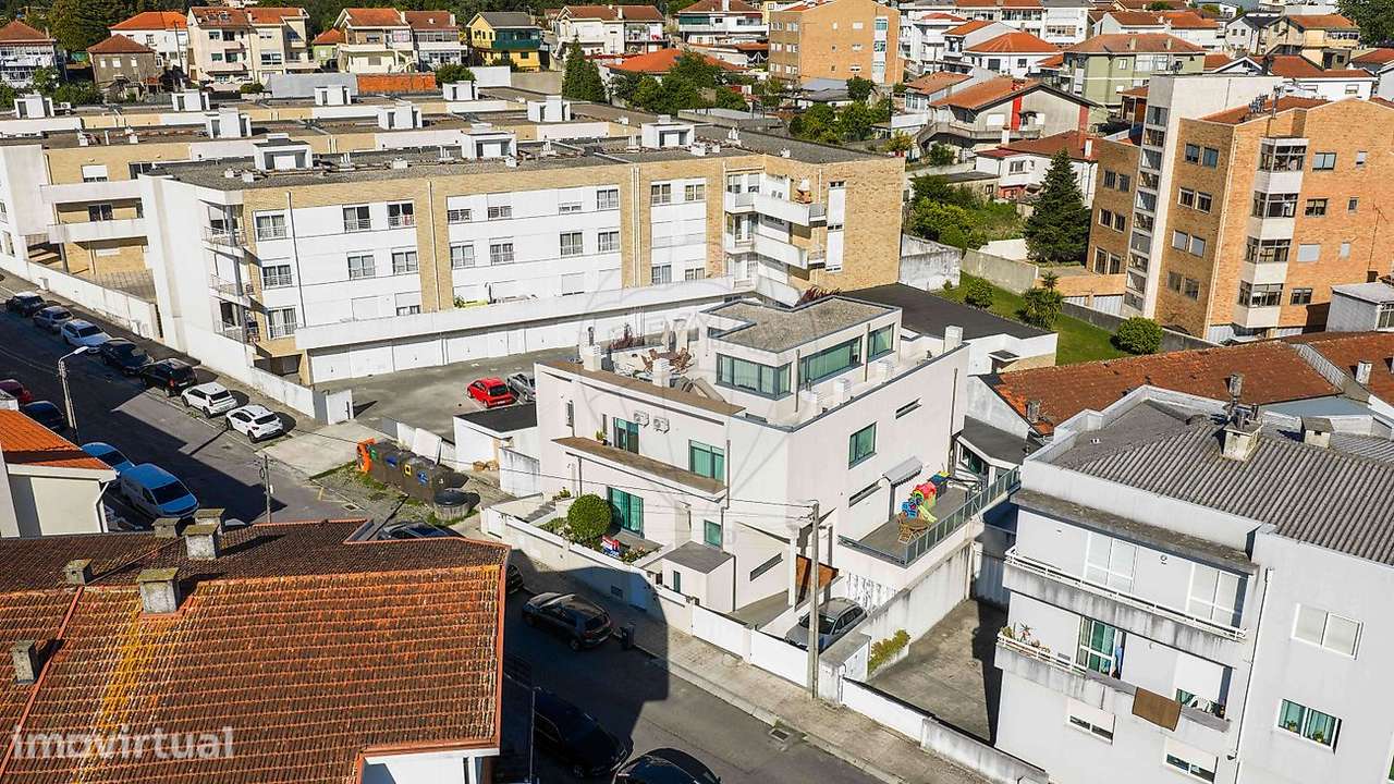 Moradia T3 para venda - Grande imagem: 2/46