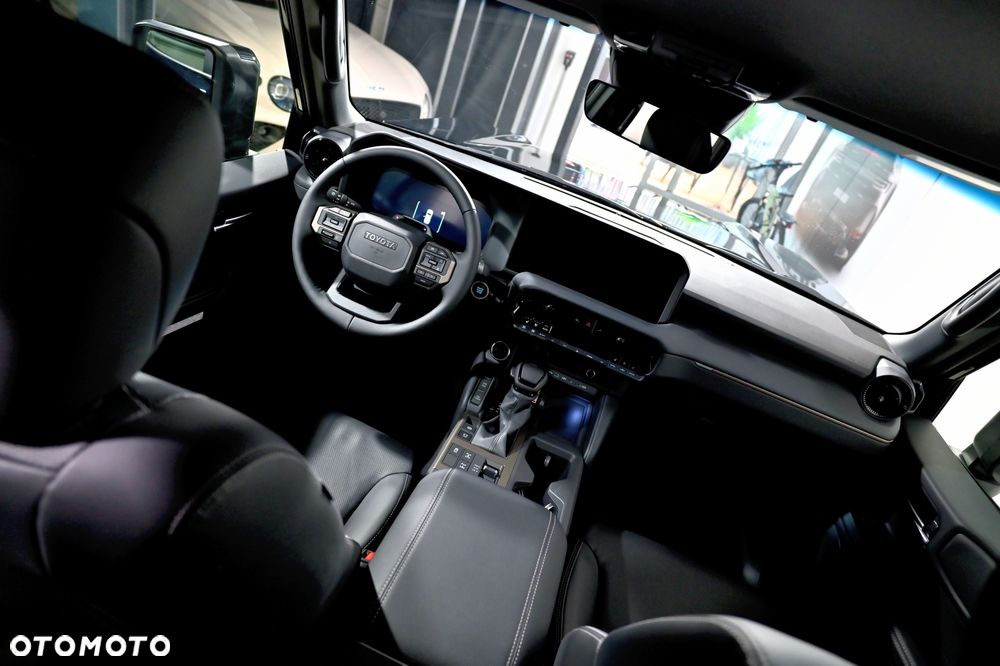 Toyota Land Cruiser LC 2.8 D-4D Executive - 18