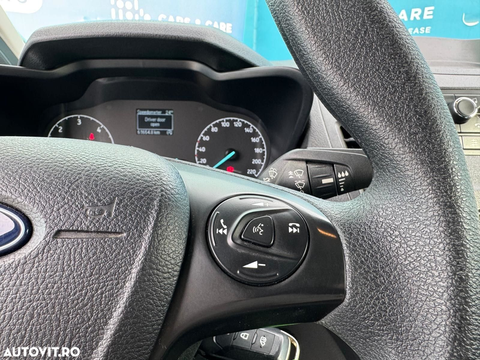 Ford Transit Connect - 12