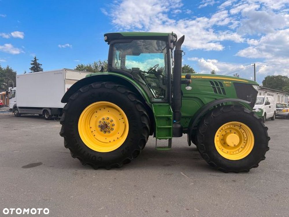 John Deere 6210 R - 1