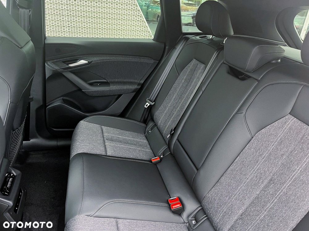 Audi Q6 e-tron - 25