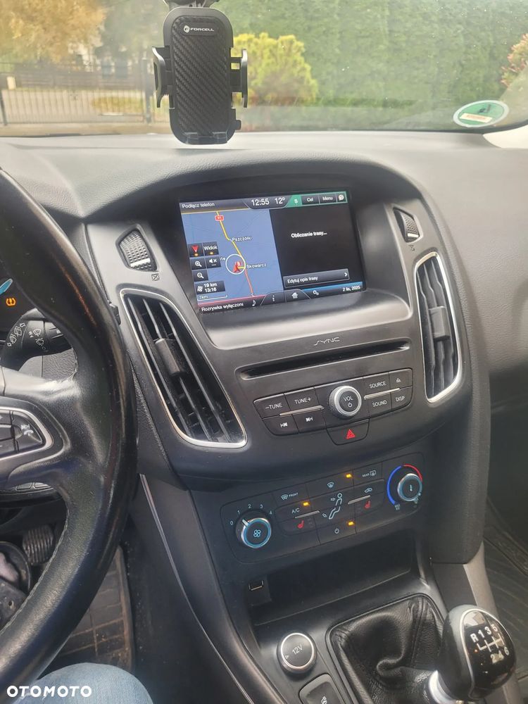 Ford Focus ver-1-5-ecoblue-start--stopp--system-active - 11