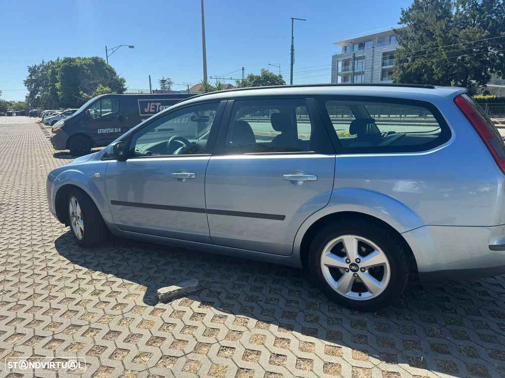 Ford Focus SW 1.4 Sport - 6