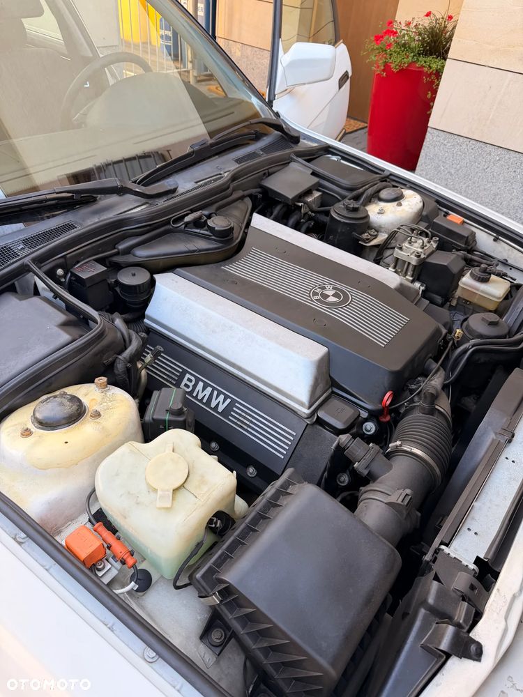 BMW Seria 7 - 21