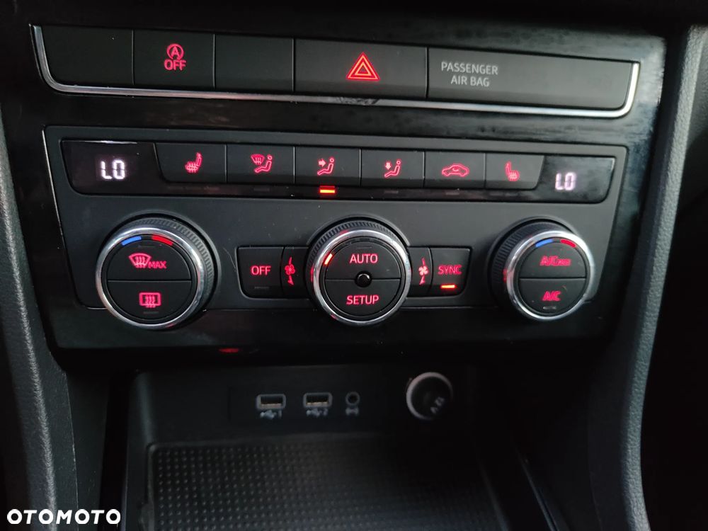 Seat Ateca 2.0 TDI 4Drive XCELLENCE - 19