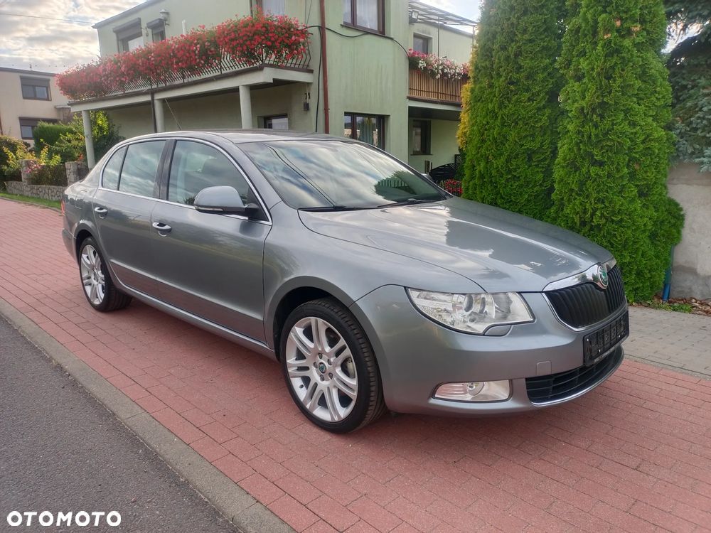 Skoda Superb 1.8 TSI Exclusive - 2