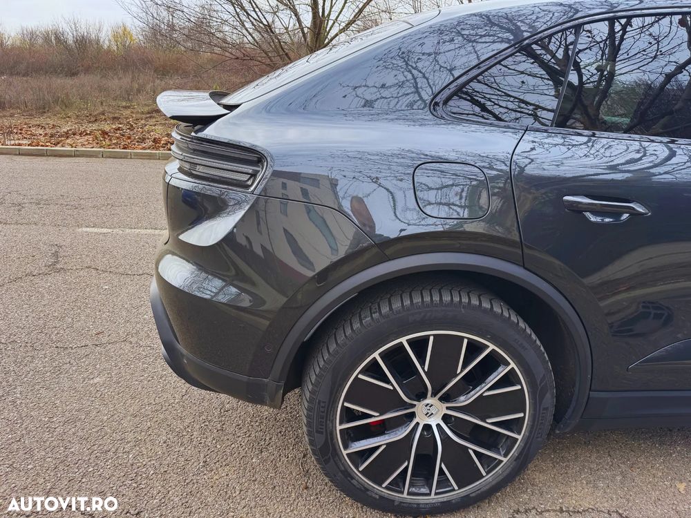 Porsche Macan 4S 100 kWh - 9