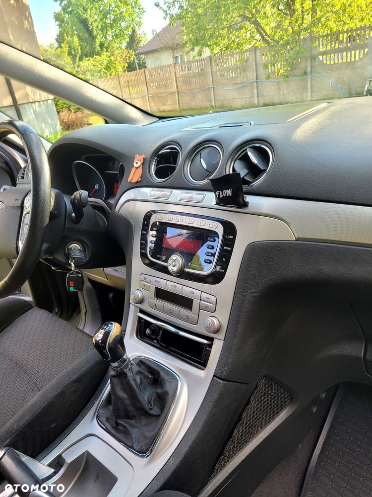 Ford S-Max - 20