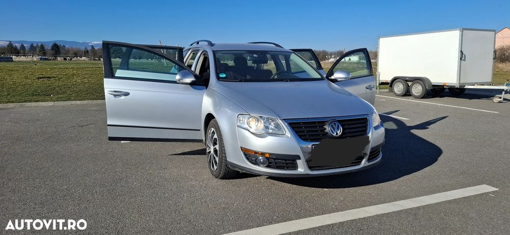 Volkswagen Passat 2.0 TDI DPF Highline - 8