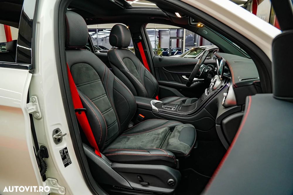 Mercedes-Benz GLC AMG 43 4Matic 9G-TRONIC - 38