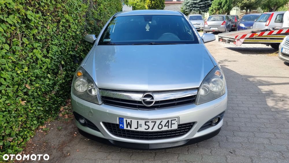 Opel Astra 1.9 CDTI Enjoy - 12