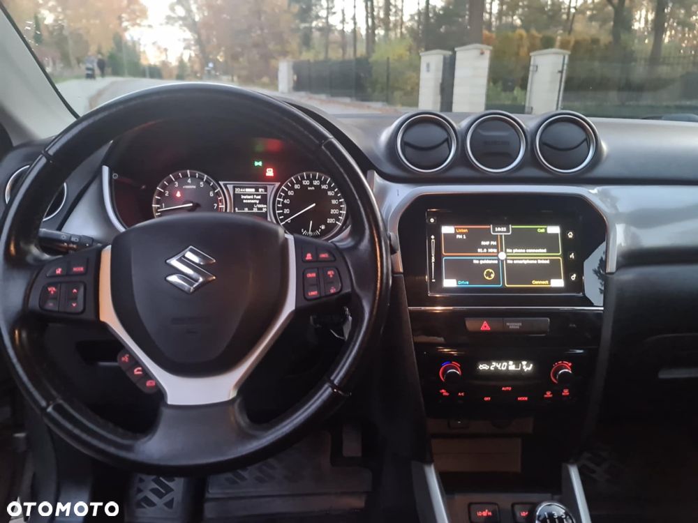 Suzuki Vitara 1.6 (4x4) Allgrip Comfort+ - 10