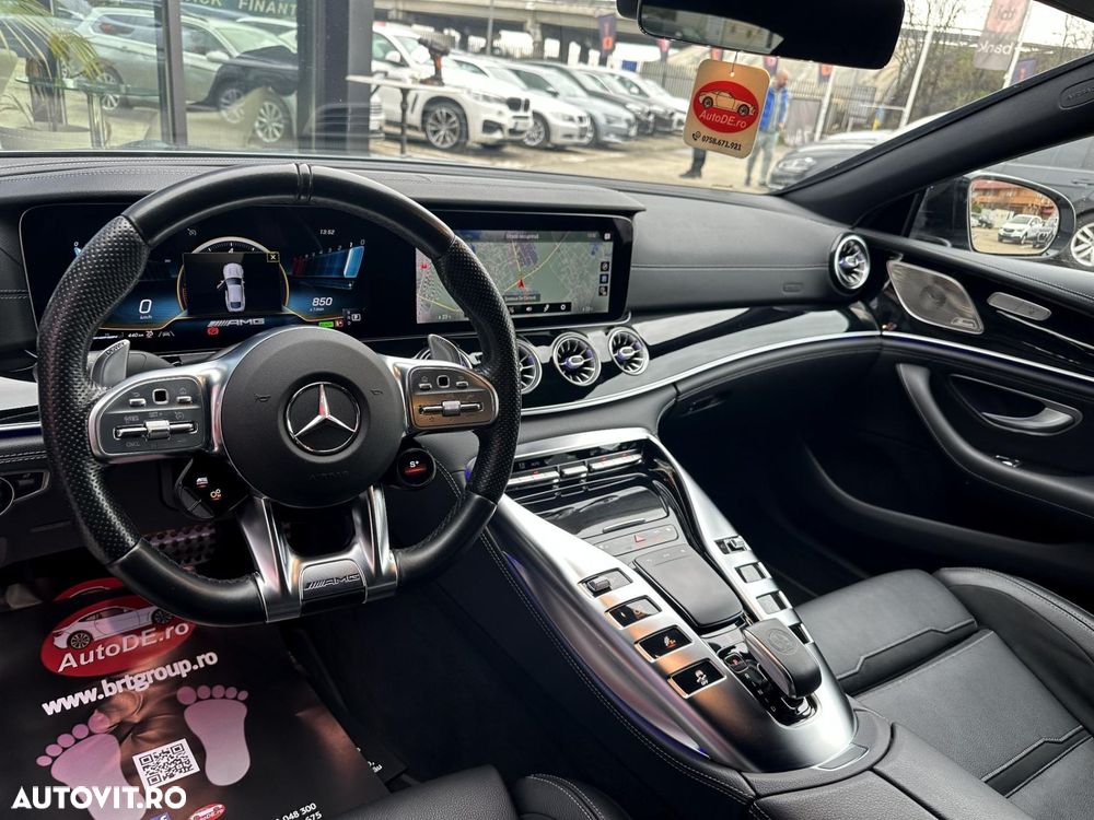 Mercedes-Benz AMG GT - 5