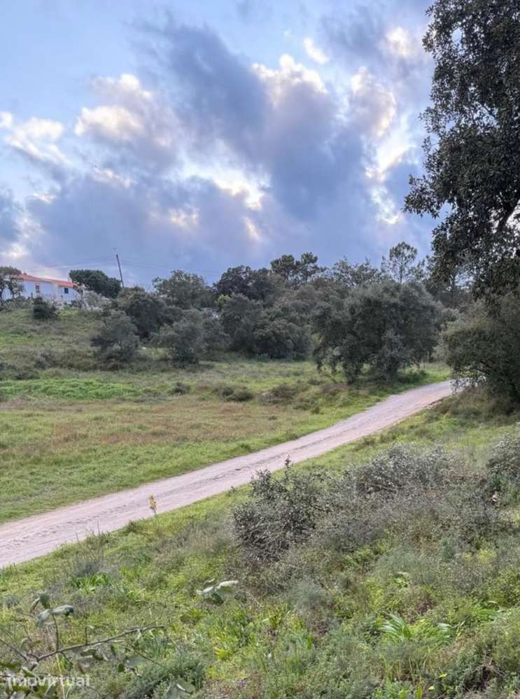 Loteamento para 9 Moradias T3 – Praias do Sado - Grande imagem: 2/4