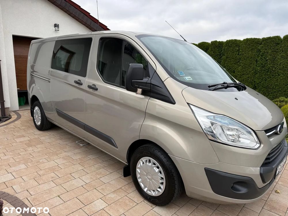 Ford TRANSIT CUSTOM - 1