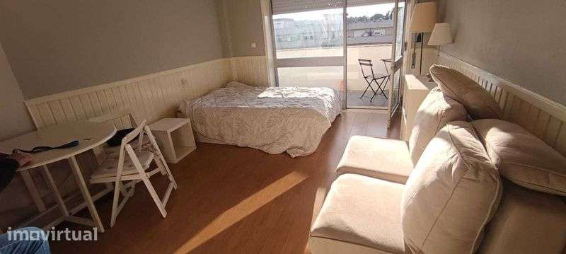 Apartamento T0 na Curia