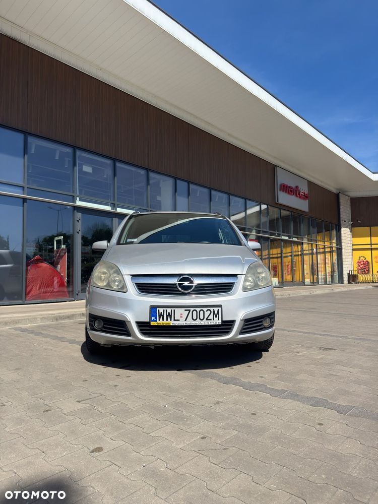 Opel Zafira 1.8 Enjoy - 18