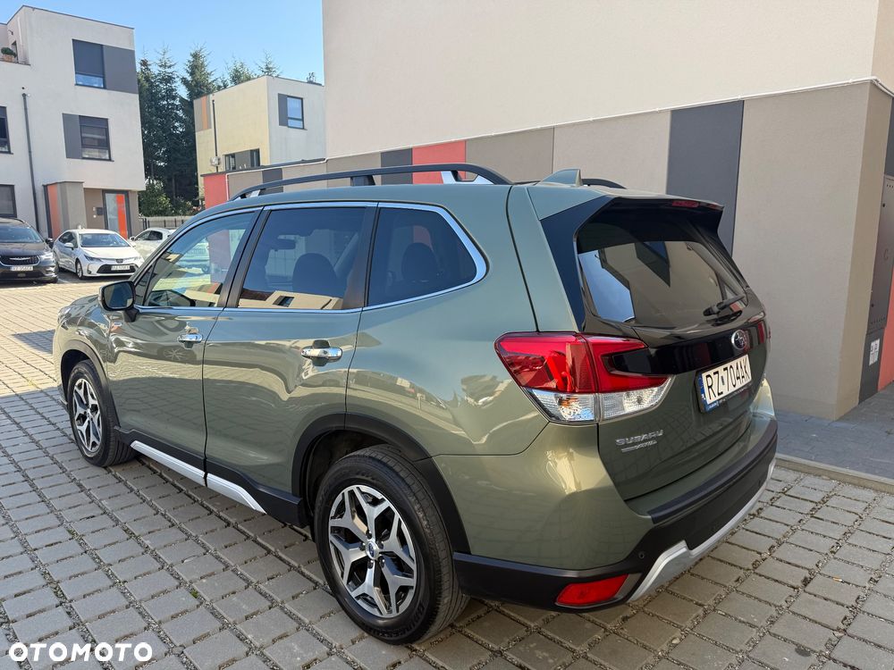 Subaru Forester 2.0i-L Exclusive (EyeSight) Lineartronic - 10