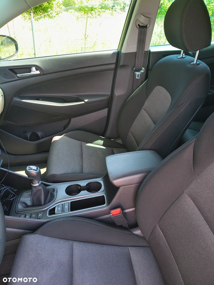 Hyundai Tucson 1.6 GDi Comfort 2WD - 12