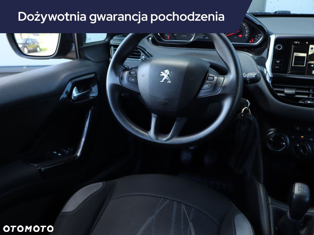 Peugeot 208 - 9