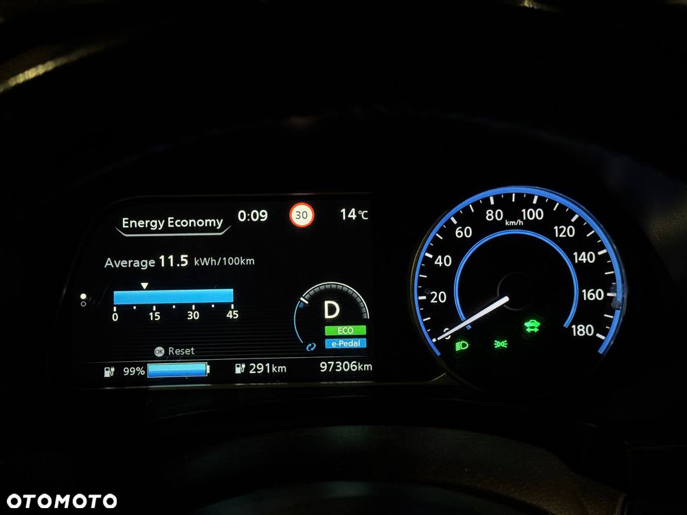 Nissan Leaf - 3