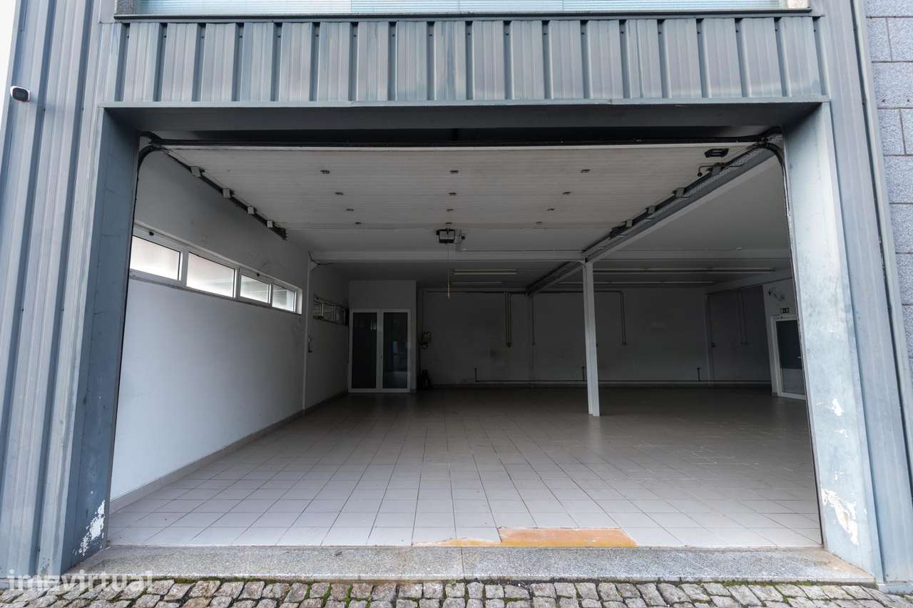 Pavilhão com 2 frações autônomas - Grande imagem: 2/16