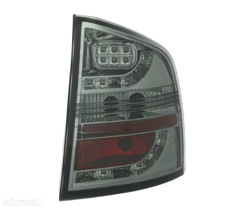 FAROLINS TRASEIROS LED SKODA OCTAVIA KOMBI 05-13 CROMADO ESCURECIDO - 4