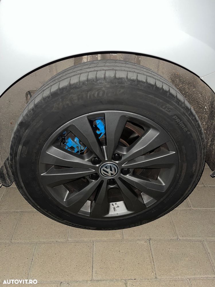 Volkswagen Golf - 14