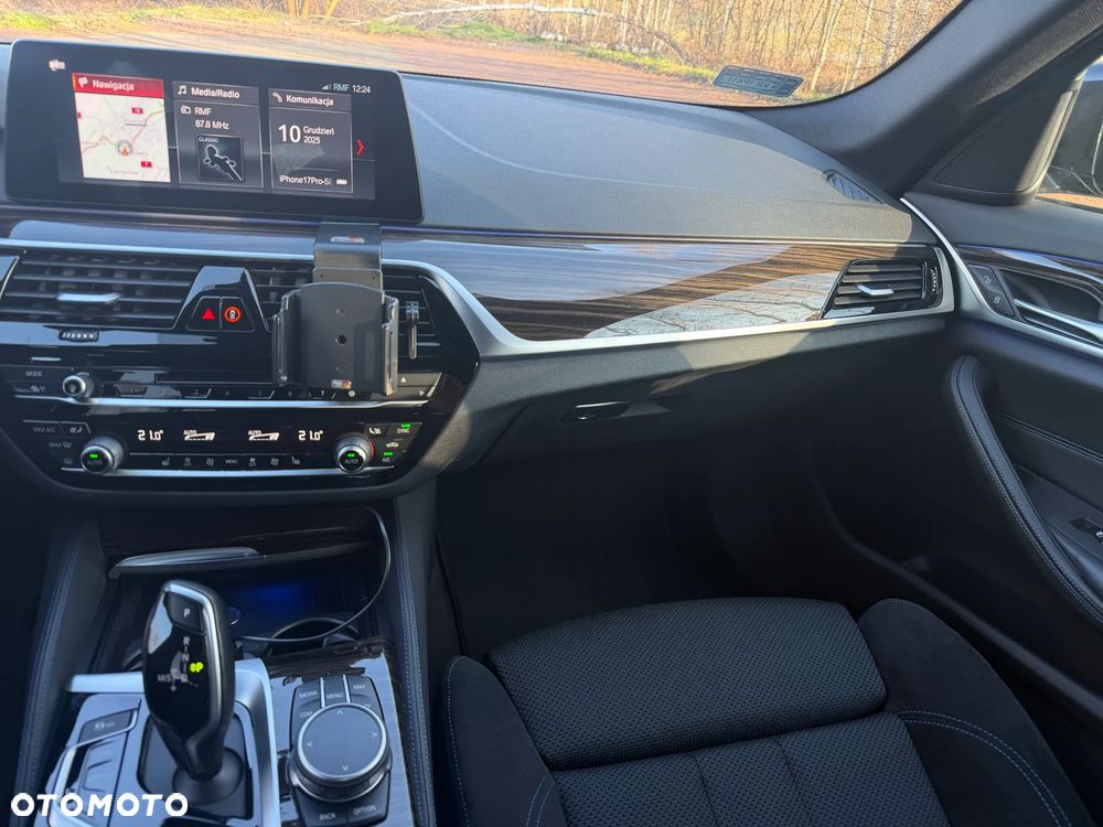 BMW Seria 5 530i xDrive M Sport sport - 8