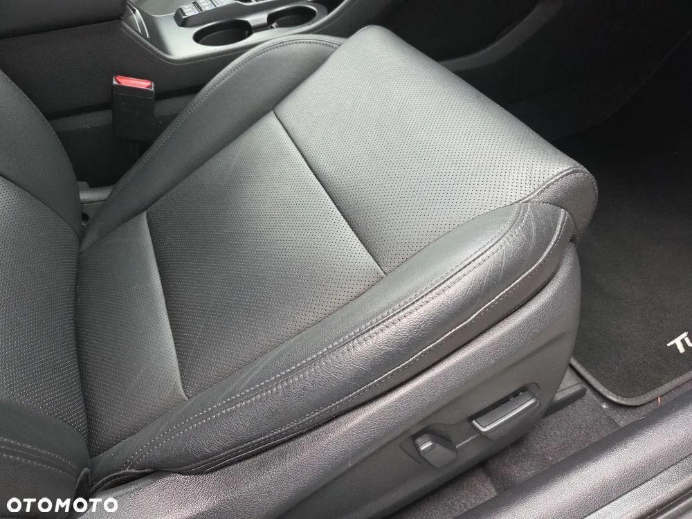 Hyundai Tucson blue 1.6 CRDi 2WD DCT Premium - 20