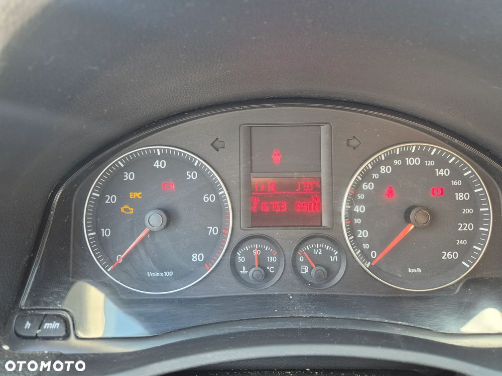 Volkswagen Golf 1.6 Trendline - 13