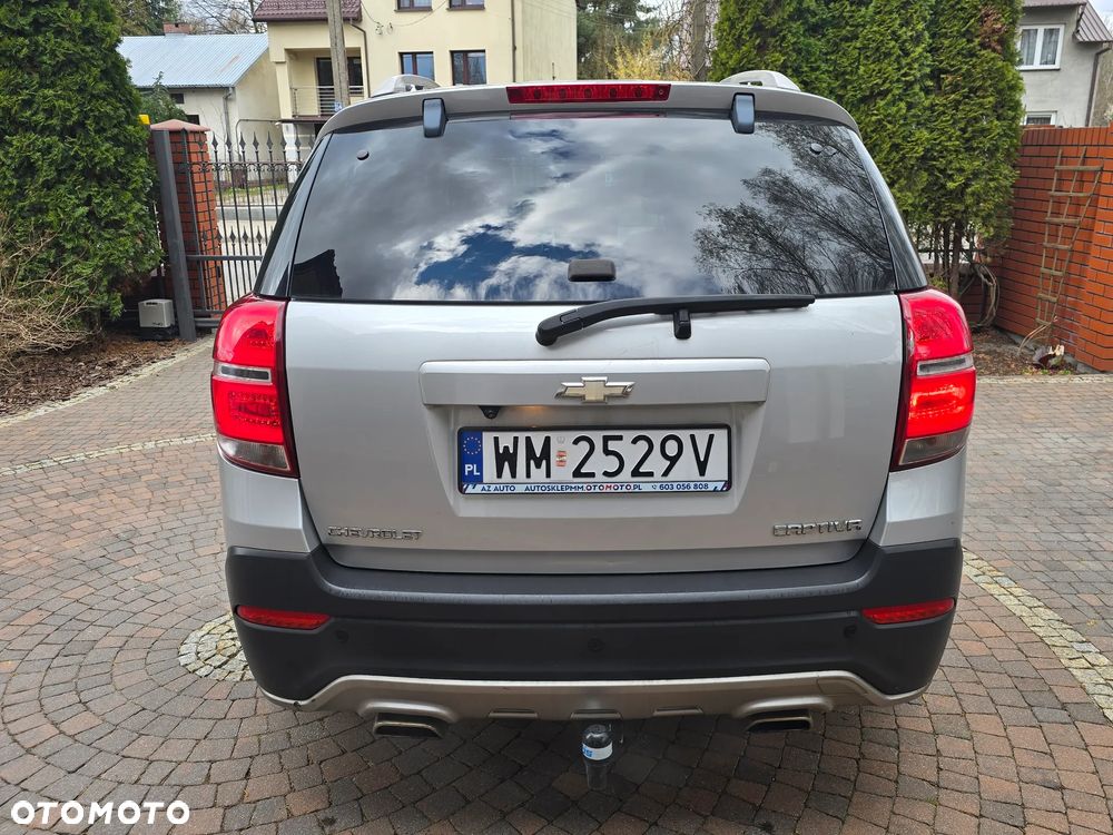 Chevrolet Captiva 2.4 AWD LT+ - 14