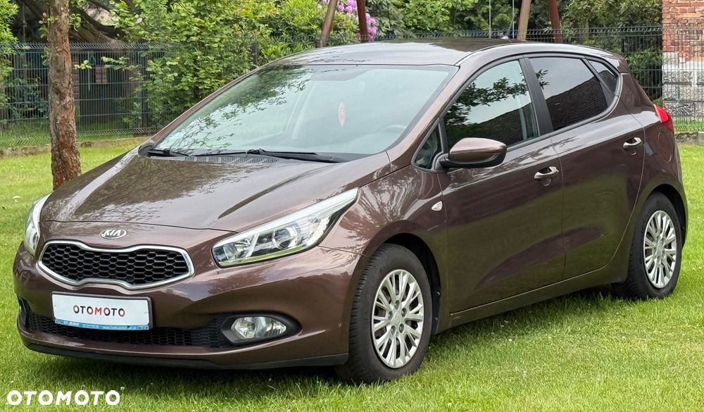 Kia Ceed - 19