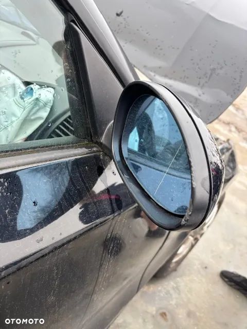 LUSTERKO LEWE PRAWE BMW E87 668 - 2