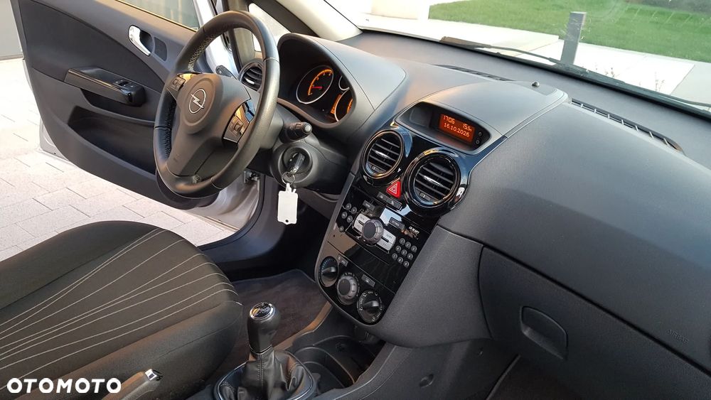 Opel Corsa 1.2 16V Color Edition - 34