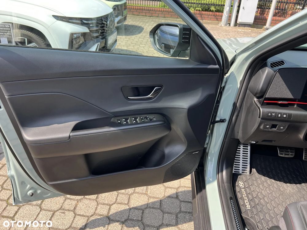 Hyundai Kona 1.6 GDI Hybrid N-Line DCT - 10
