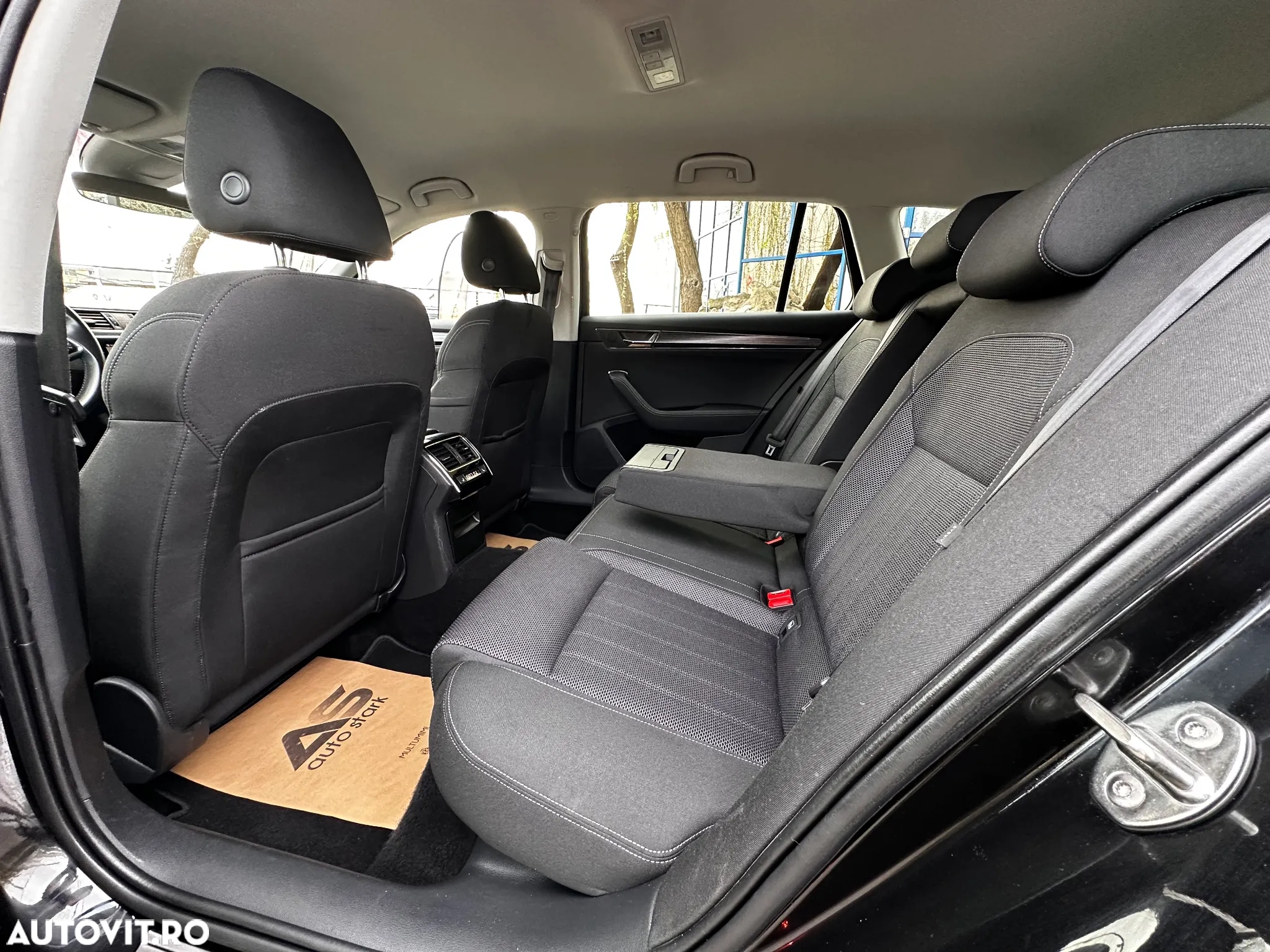 Skoda Superb Combi 1.5 TSI ACT DSG Style - 18