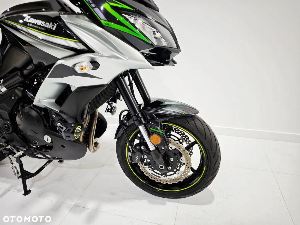 Kawasaki Versys 650 - 10