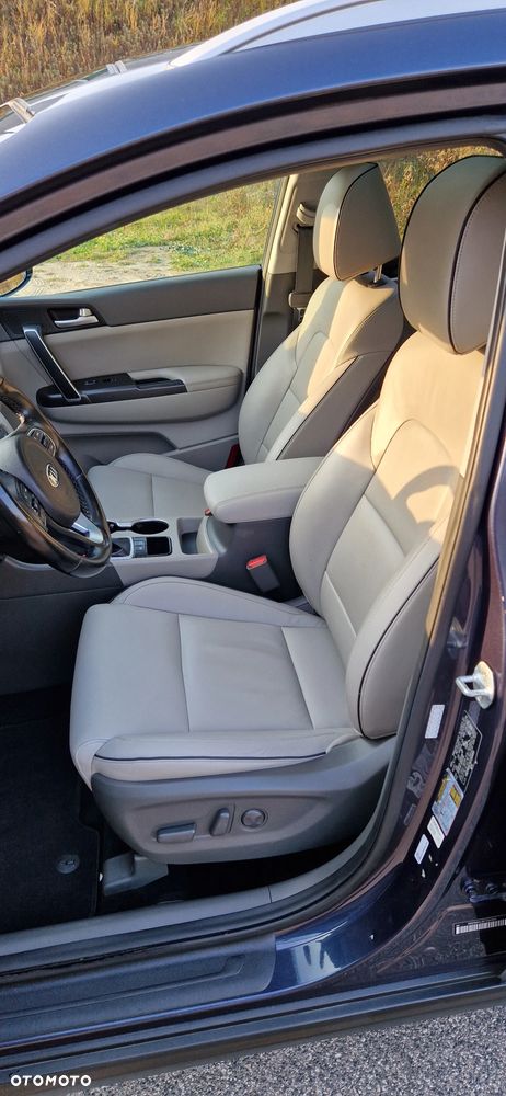 Kia Sportage - 13